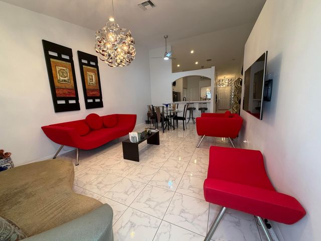 5182 Toscana Trail, Boynton Beach, FL 33437