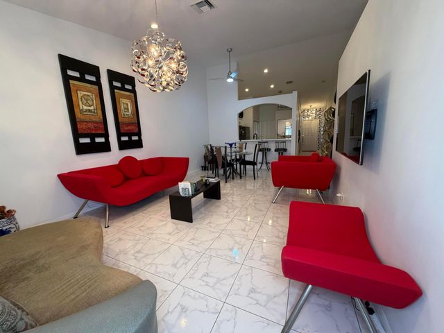 5182 Toscana Trail, Boynton Beach, FL 33437