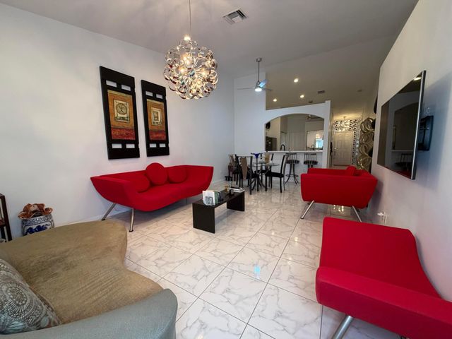 5182 Toscana Trail, Boynton Beach, FL 33437