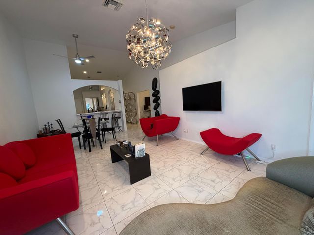 5182 Toscana Trail, Boynton Beach, FL 33437