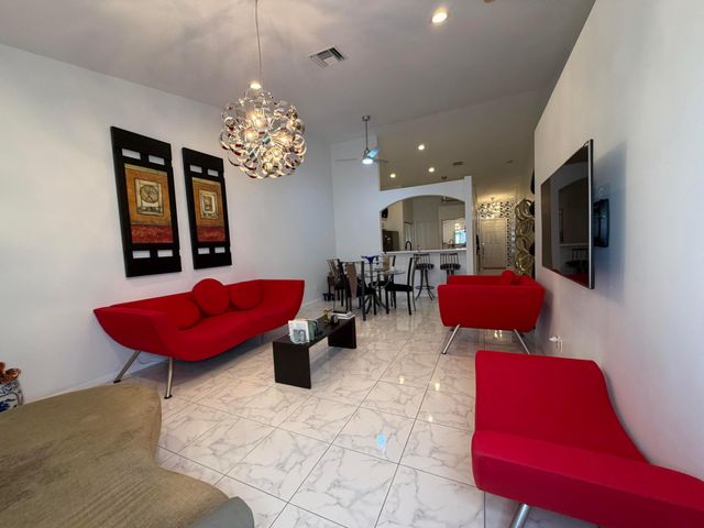 5182 Toscana Trail, Boynton Beach, FL 33437