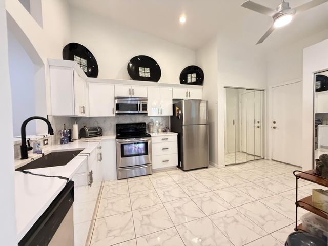 5182 Toscana Trail, Boynton Beach, FL 33437