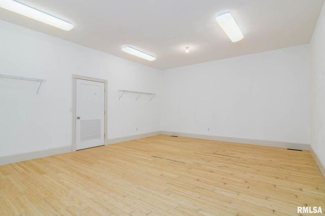 12 Clear Lake Drive, Centralia, IL 62081