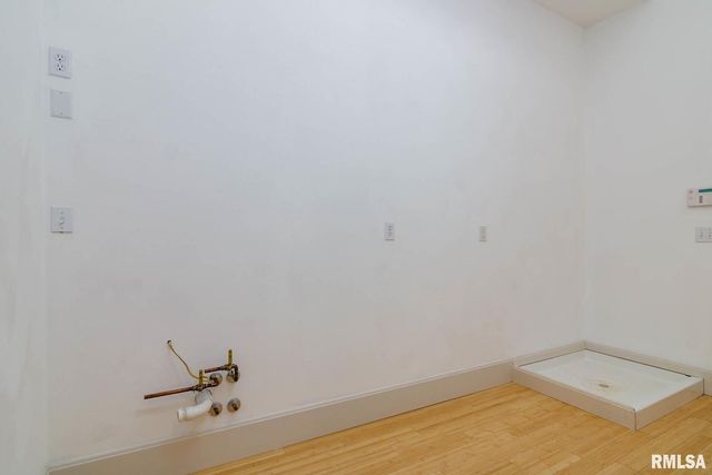 12 Clear Lake Drive, Centralia, IL 62081