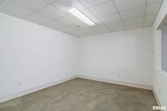 12 Clear Lake Drive, Centralia, IL 62081