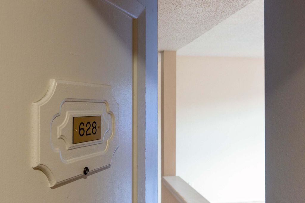 Image 2 of property listing at 3835 Montgomery Boulevard NE APT 628, Albuquerque, NM 87109