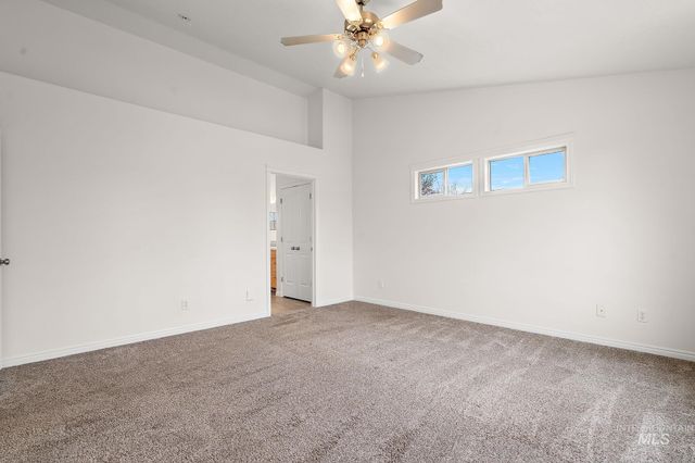 1452 E Pistioa Dr, Meridian, ID 83642