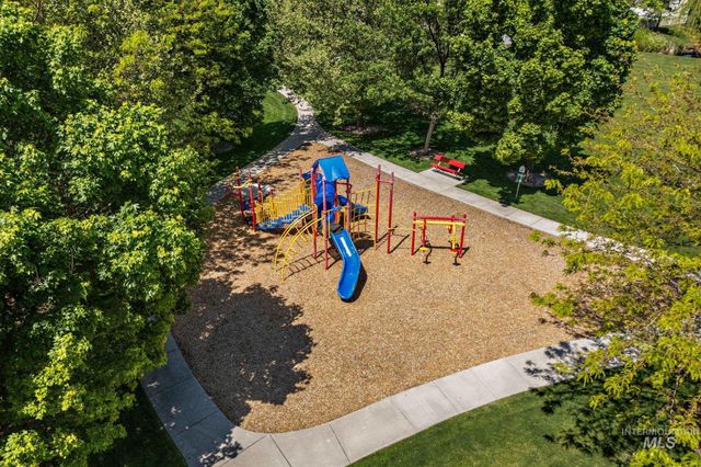1452 E Pistioa Dr, Meridian, ID 83642