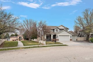 1452 E Pistioa Dr, Meridian, ID 83642