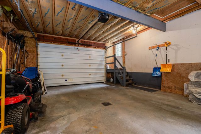 929 Rt 11, Sunapee, NH 03782