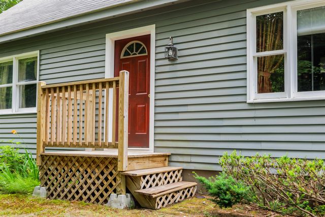 929 Rt 11, Sunapee, NH 03782