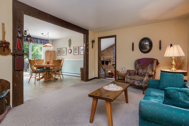 929 Rt 11, Sunapee, NH 03782
