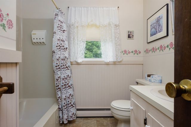 929 Rt 11, Sunapee, NH 03782