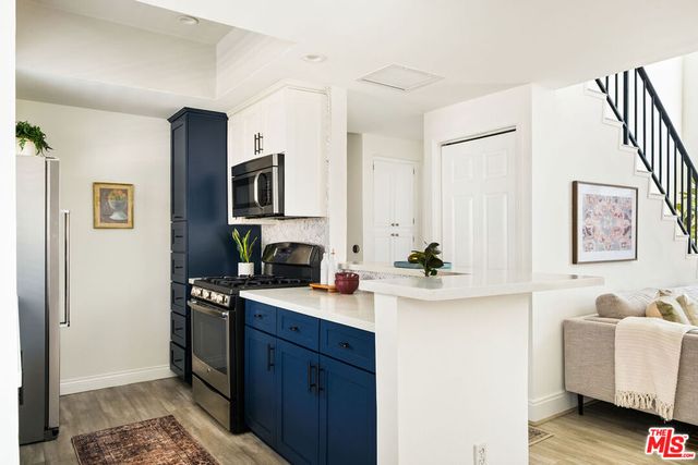 12016 Washington Place 117, Los Angeles, CA 90066