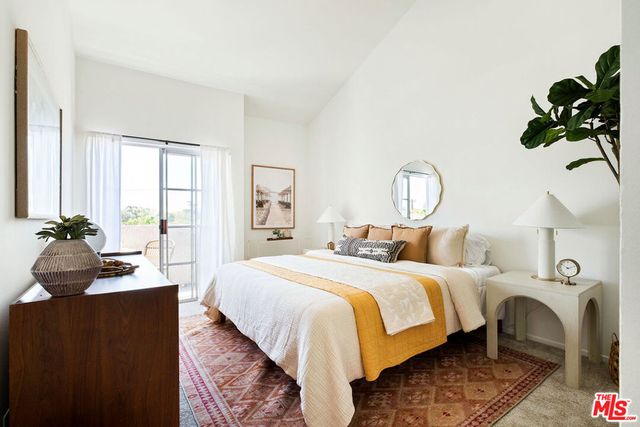 12016 Washington Place 117, Los Angeles, CA 90066