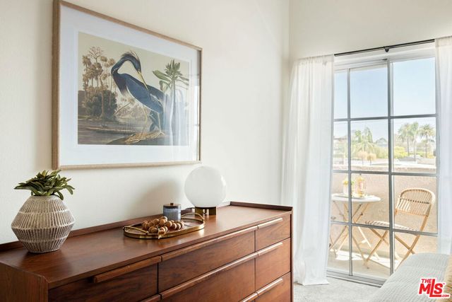 12016 Washington Place 117, Los Angeles, CA 90066