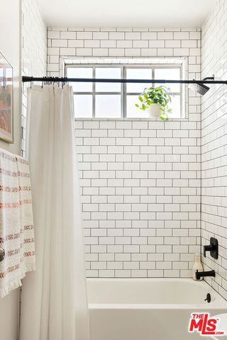 12016 Washington Place 117, Los Angeles, CA 90066