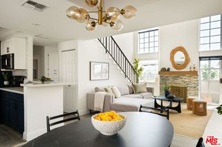 12016 Washington Place 117, Los Angeles, CA 90066