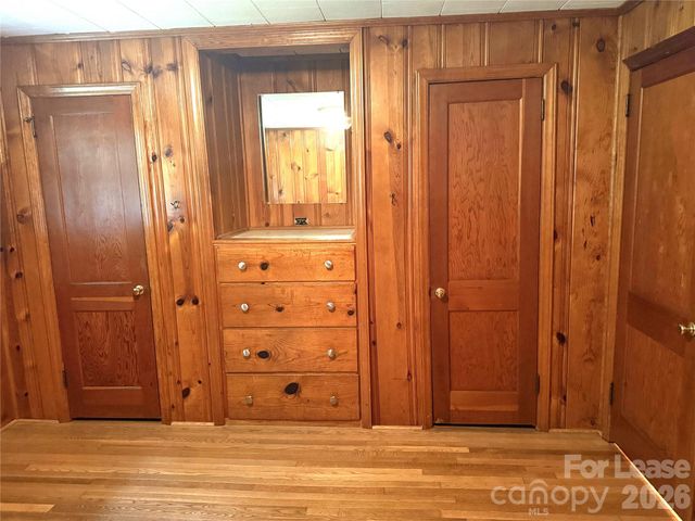 150 Cowan Lane, Tryon, NC 28782