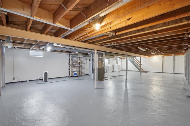 2330 S Sunny Slope ROAD, New Berlin, WI 53151