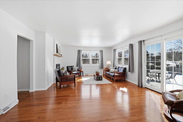 2330 S Sunny Slope ROAD, New Berlin, WI 53151