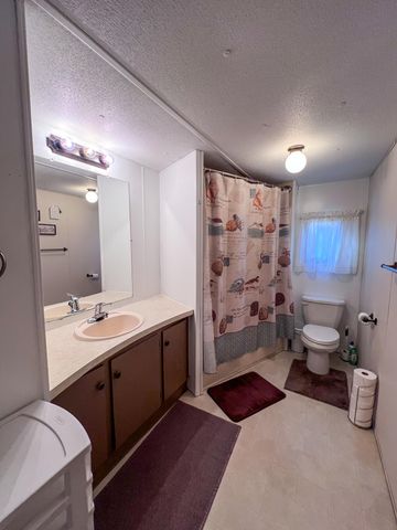 22441 Maple Street, Pittsburg, MO 65724