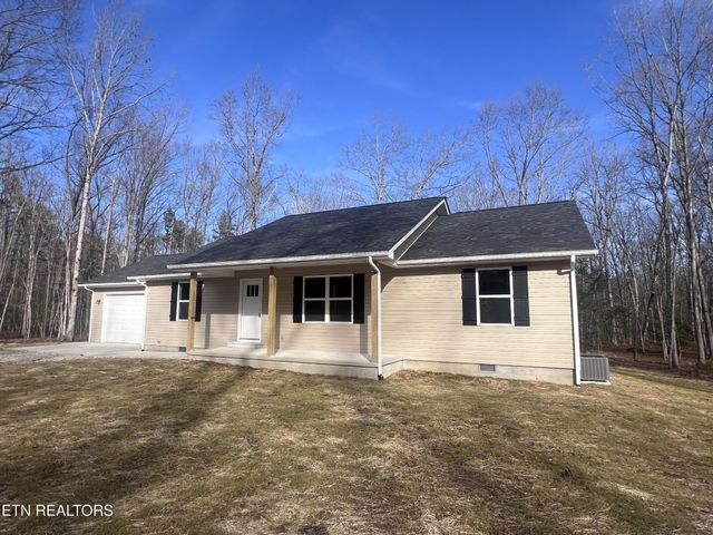 133 Jay Loop, Jamestown, TN 38556