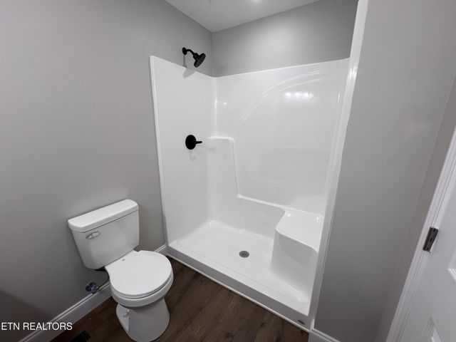 133 Jay Loop, Jamestown, TN 38556