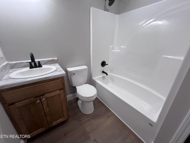 133 Jay Loop, Jamestown, TN 38556