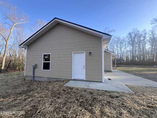 133 Jay Loop, Jamestown, TN 38556