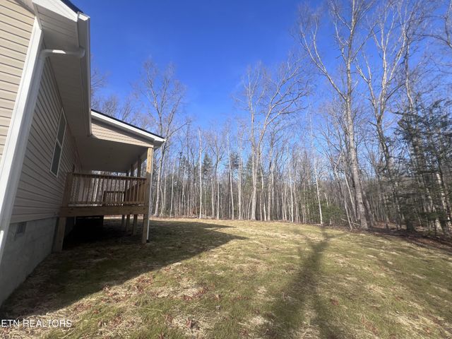 133 Jay Loop, Jamestown, TN 38556