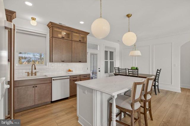 215 FORREST DR, Luray, VA 22835