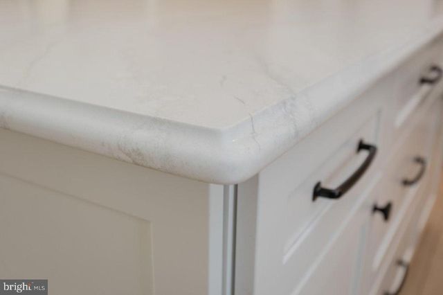 215 FORREST DR, Luray, VA 22835