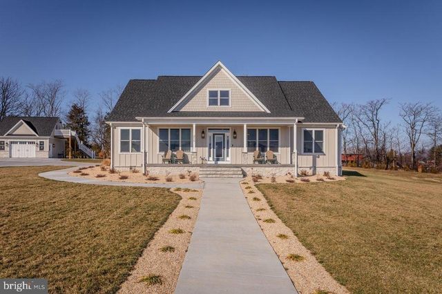 215 FORREST DR, Luray, VA 22835