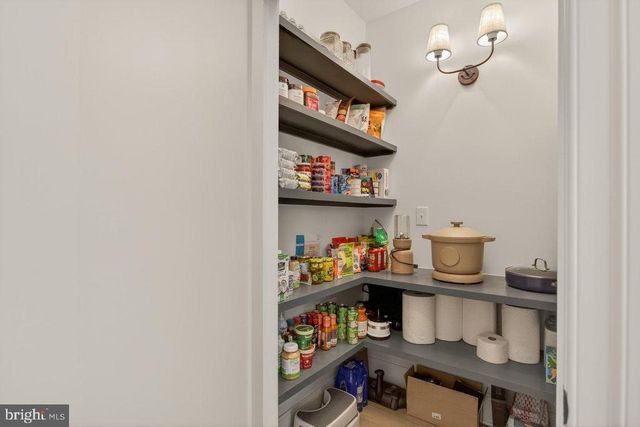 215 FORREST DR, Luray, VA 22835