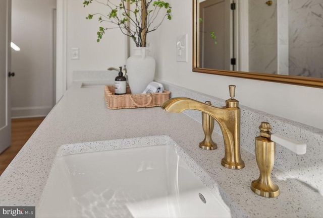 215 FORREST DR, Luray, VA 22835