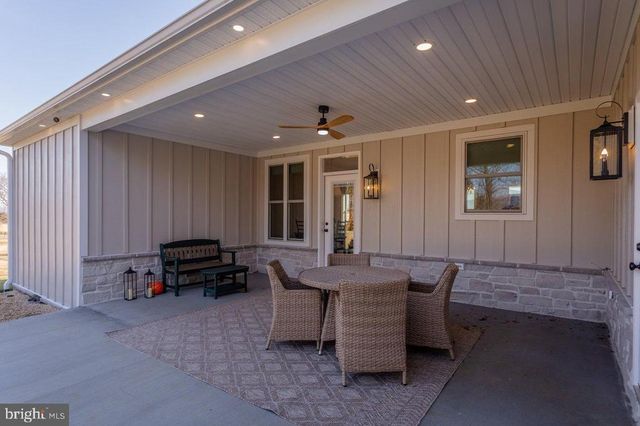 215 FORREST DR, Luray, VA 22835