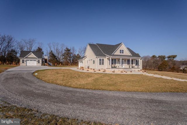 215 FORREST DR, Luray, VA 22835