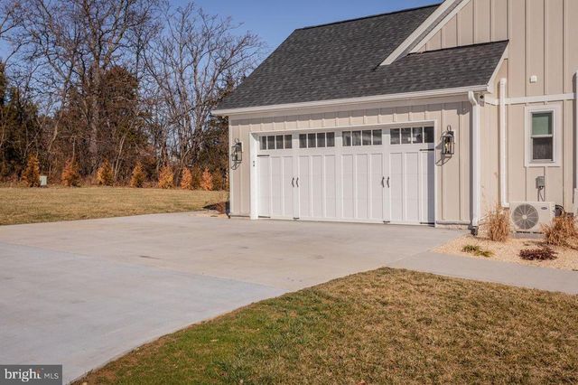 215 FORREST DR, Luray, VA 22835