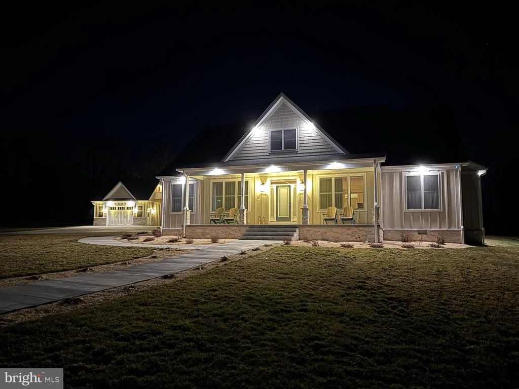 215 FORREST DR, Luray, VA 22835