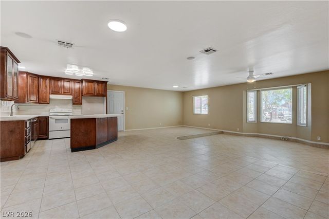 7631 Bermuda Road, Las Vegas, NV 89123
