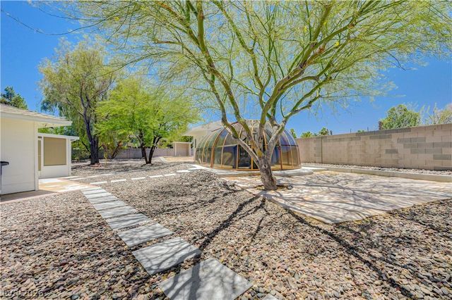 7631 Bermuda Road, Las Vegas, NV 89123