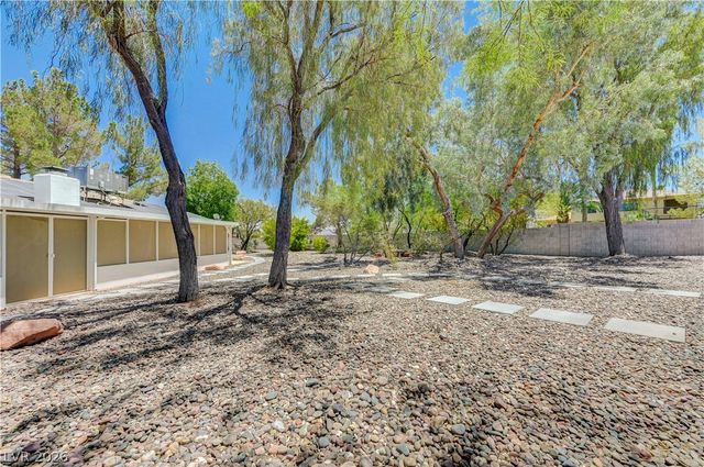 7631 Bermuda Road, Las Vegas, NV 89123