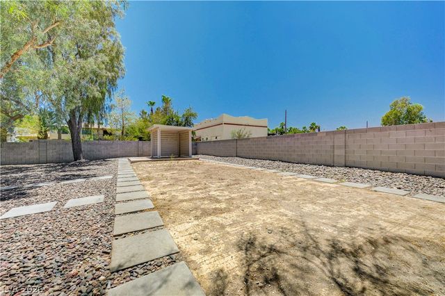 7631 Bermuda Road, Las Vegas, NV 89123