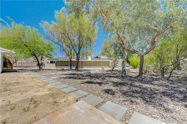 7631 Bermuda Road, Las Vegas, NV 89123