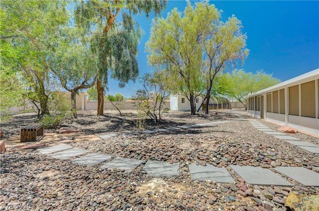 7631 Bermuda Road, Las Vegas, NV 89123