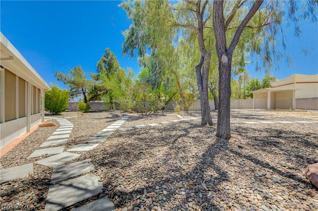7631 Bermuda Road, Las Vegas, NV 89123