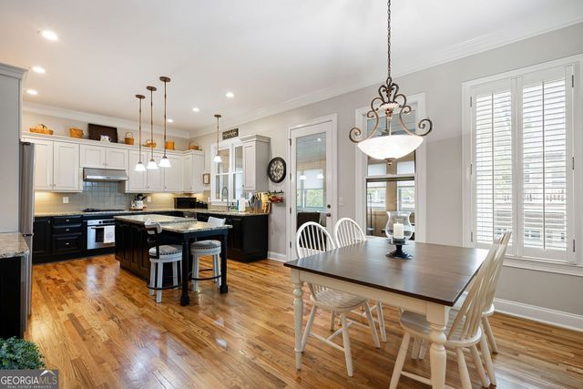 2319 St Davids Square NW, Kennesaw, GA 30152