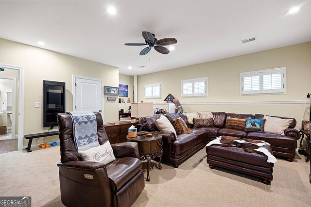 2319 St Davids Square NW, Kennesaw, GA 30152