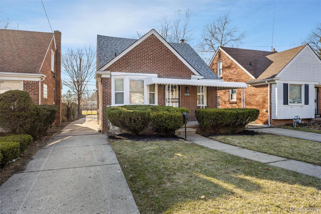 18291 Faust Avenue, Detroit, MI 48219
